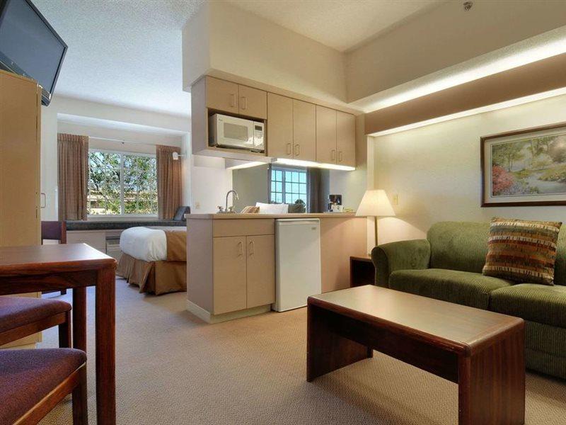 Microtel Inn & Suites By Wyndham Bloomington Msp Airport Extérieur photo