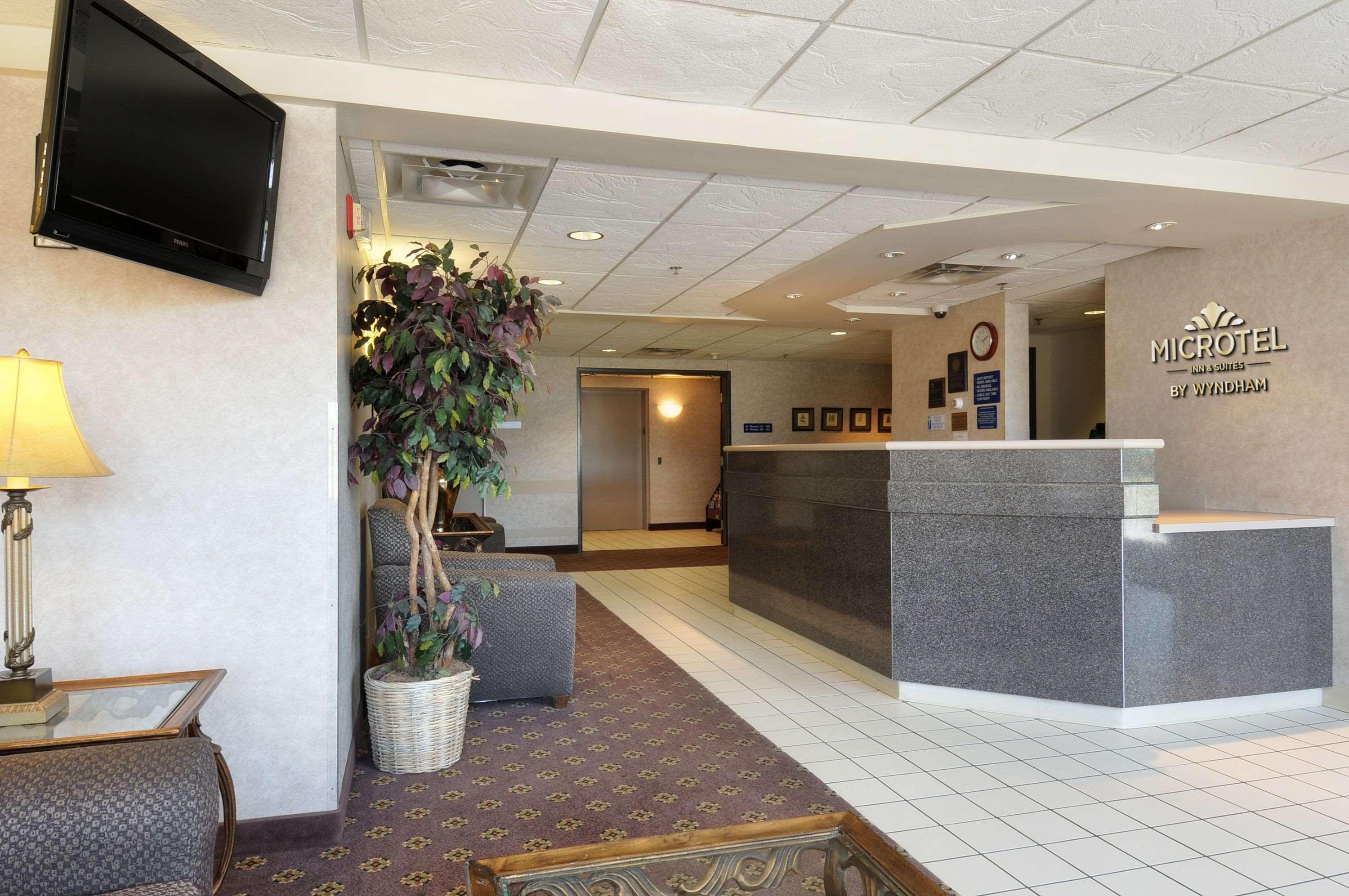 Microtel Inn & Suites By Wyndham Bloomington Msp Airport Intérieur photo